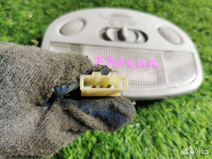 Плафон освещения салона Лада Калина I