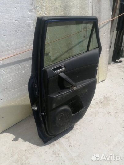 Дверь задняя правая Mazda 3 BL