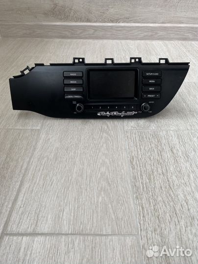 Штатная магнитола на kia rio 4