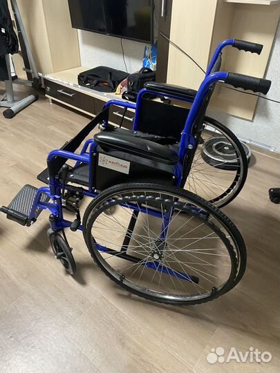 Инвалидная коляска складная бу