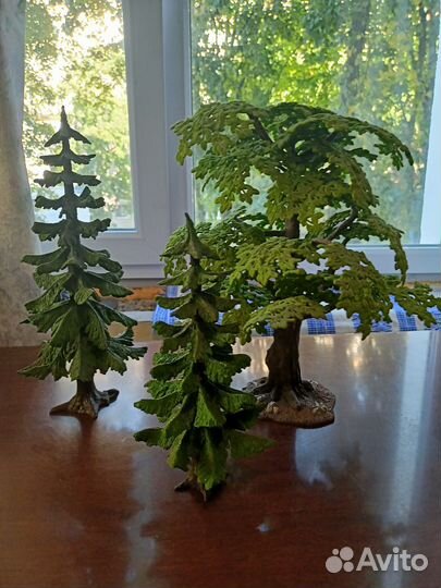 Деревья schleich дуб, бук, ели (большая, малая)