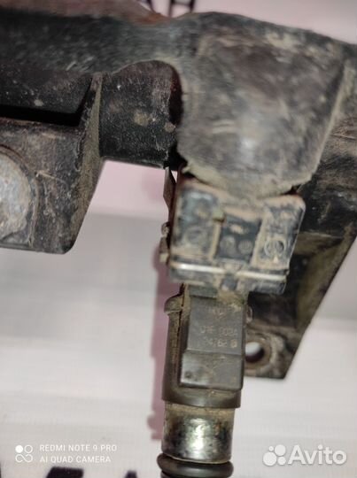 Форсунка инжекторная электрическая Пежо 206