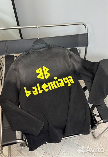 Толстовка Balenciaga