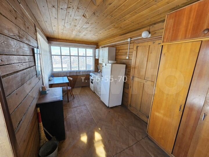 Дом 95 м² на участке 6 сот.