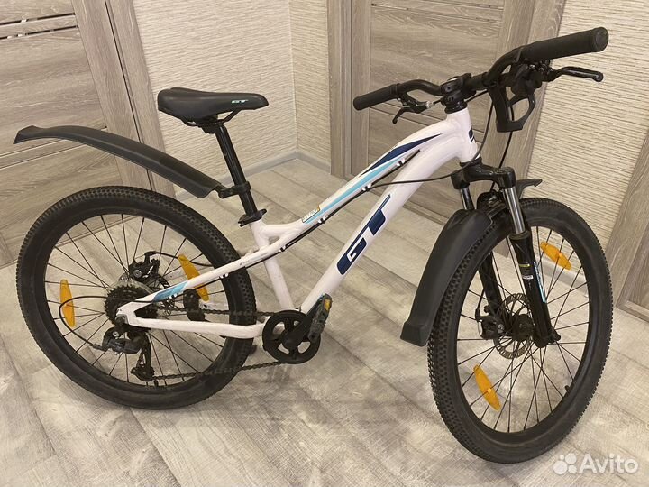 Горный велосипед GT Stomper ACE R24