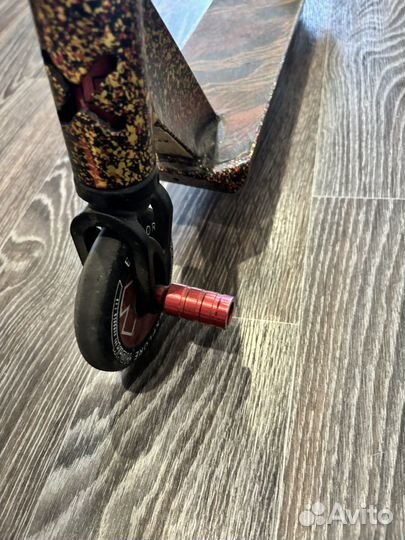 Самокат трюковый