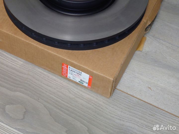 Тормозные диски Land Rover LR081594