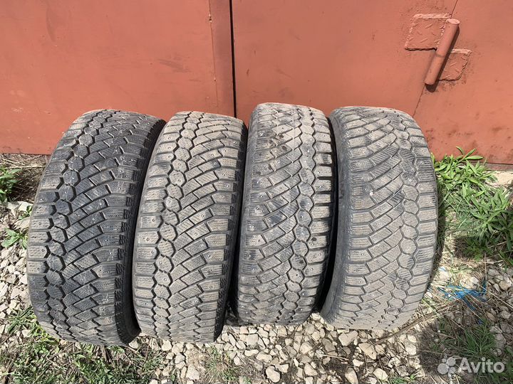 Gislaved Nord Frost 200 205/55 R16 94T