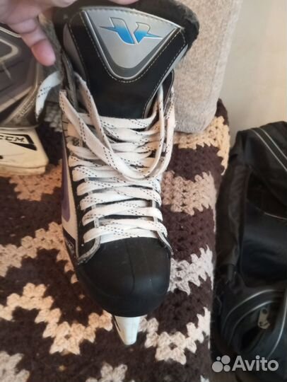 Коньки хоккейные ссм 42.5 размер