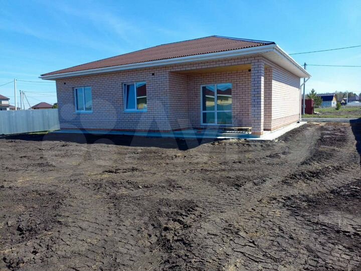 Коттедж 110 м² на участке 6 сот.