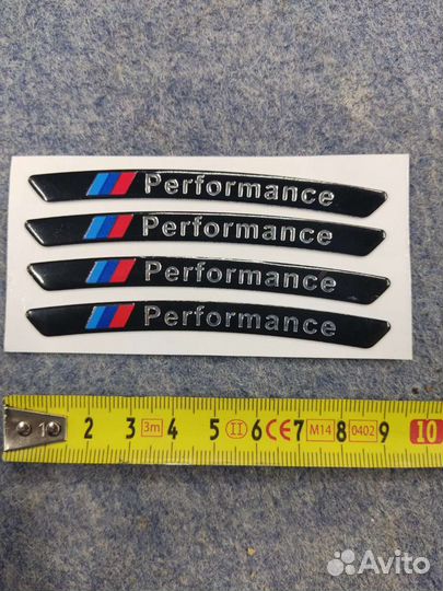 Наклейки на диски BMW и Mercedes