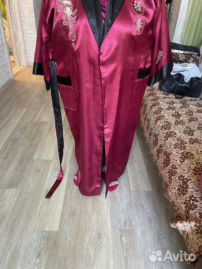 Халат женский длинный шелковый