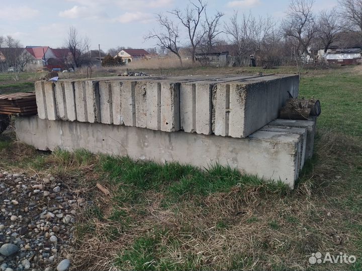 Строительные блоки б/у