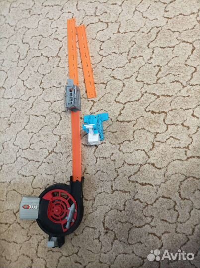 Трек с машинками