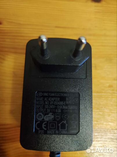 Блок питания (Адаптер)