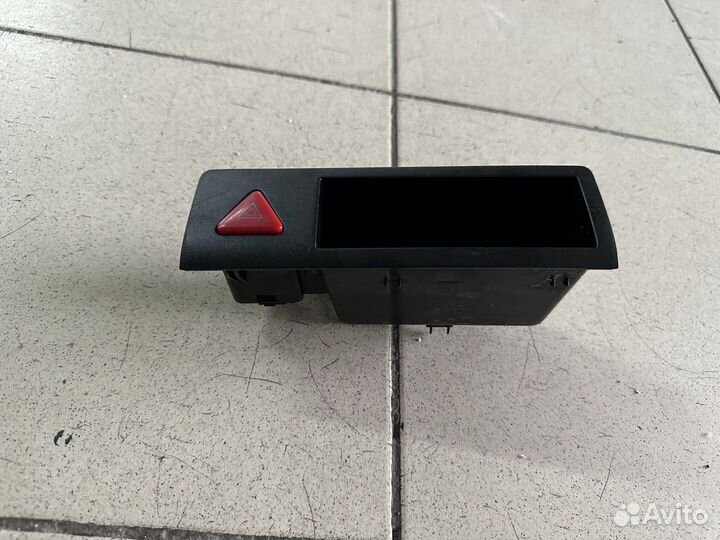 Ящик с кнопкой аварийной остановки Каравелла Т5