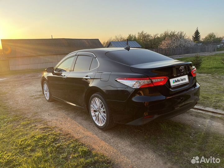 Toyota Camry 2.5 AT, 2019, 120 000 км