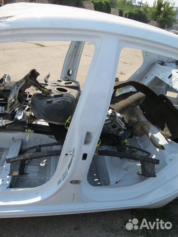 Порог со стойкой левый Hyundai Solaris 2