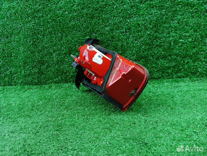 Фонарь задний правый в крышку Audi A6 C7 4G Седан