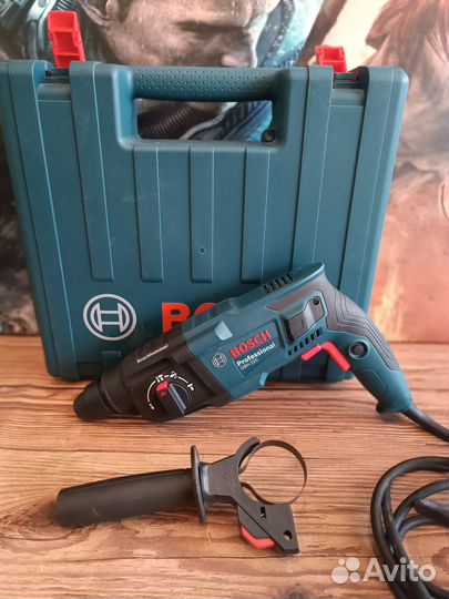 Перфоратор Bosch GBH 220 как новый