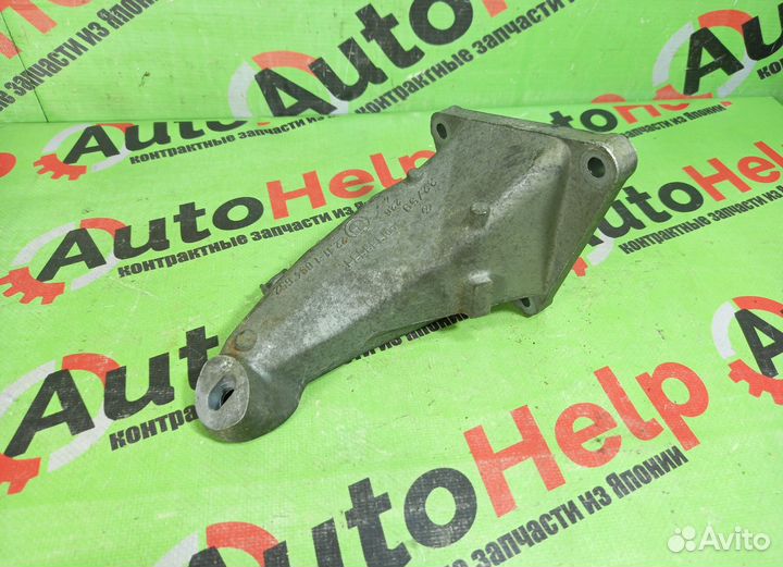 Кронштейн двс BMW 3-series E46 M43B19 правый