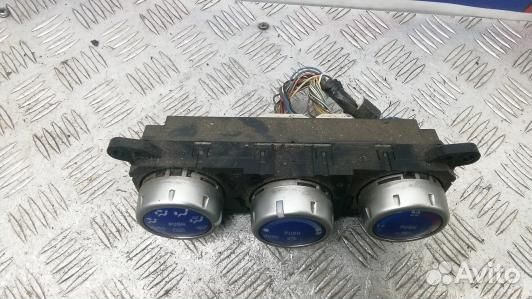 Блок управления печки и климат-контроля mitsubishi