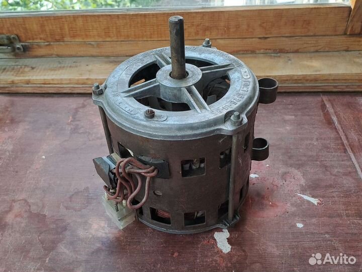 Двигататель стиральной машины