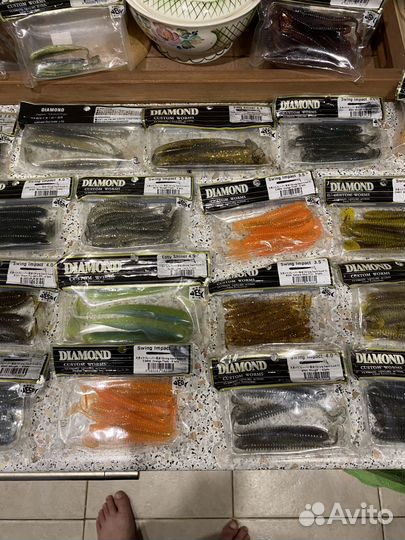 Силиконовые приманки и аксессуары рыболова