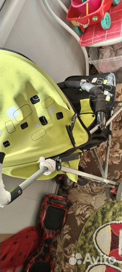 Коляска трость