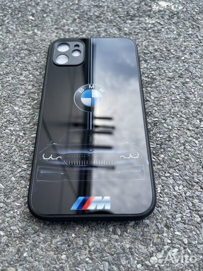 Чехол на iPhone