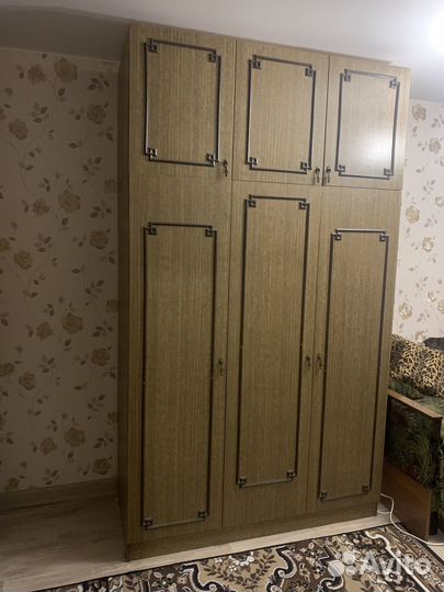 Шкаф для одежды бу