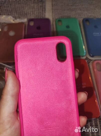 Чехлы на iPhone X/XS