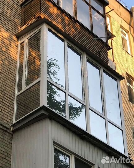 Остекление балкона и установка пластиковых окон
