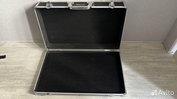 Stagg UPC-535 Кейс для гитарных педалей