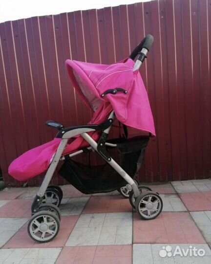 Прогулочная коляска