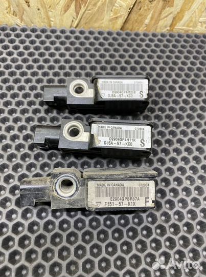 Датчик удара Mazda RX-8