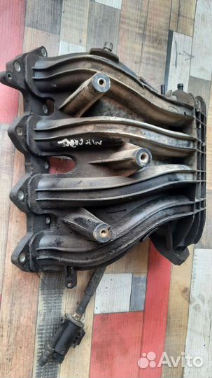 Впускной коллектор Geely Mk Cross