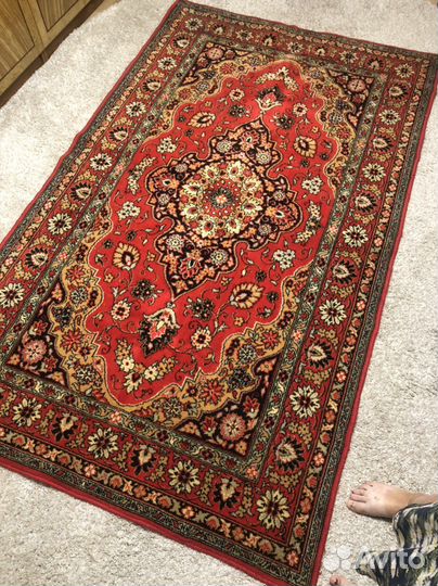 Ковер шерстяной