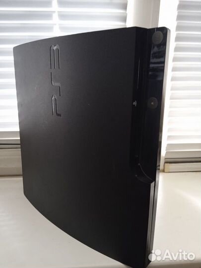 Sony PlayStation 3 Slim cech-2008B
