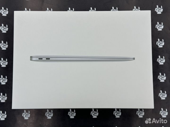 Macbook air 13 m1 2020 8/256gb новый