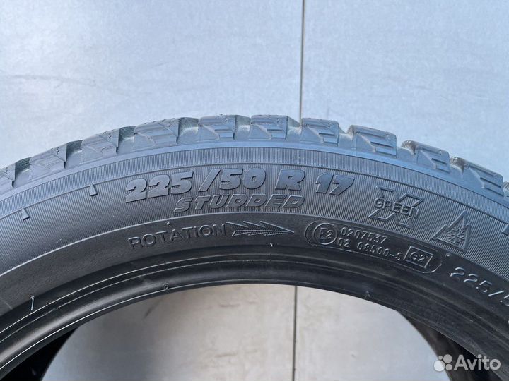 Michelin X-Ice North 2 225/50 R17