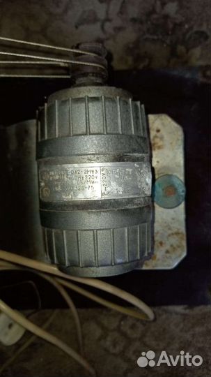 Электрическая прялка для шерсти