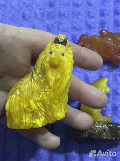 Статуэтки натуральный янтарь 4 шт