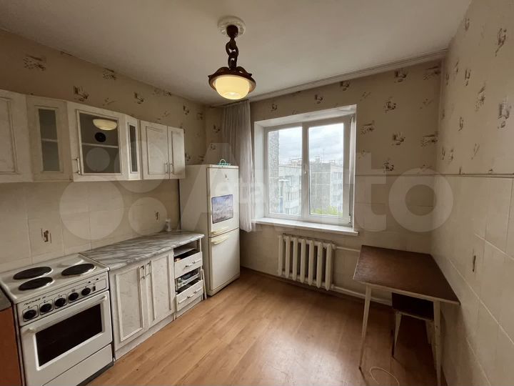 2-к. квартира, 52 м², 5/5 эт.