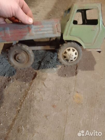 Железная игрушка СССР железный самосвал