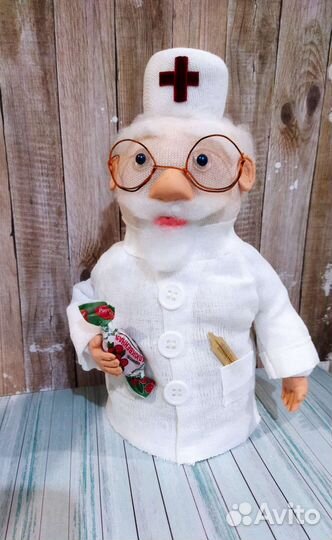 Поделка в детский сад или школу(Доктор Айболит