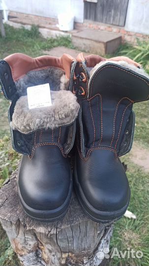 Меховые ботинки