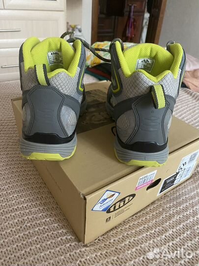 Кроссовки трекинговые, размер 39
