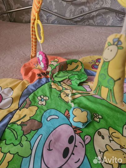 Развивающий коврик