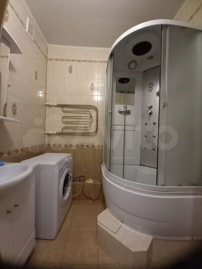 2-к. квартира, 74 м², 9/17 эт.